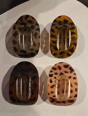 Tortoiseshell Oval Hair Claw Clip - Leopard Print